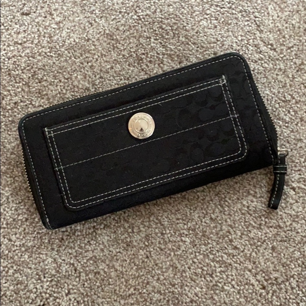 Coach wallet